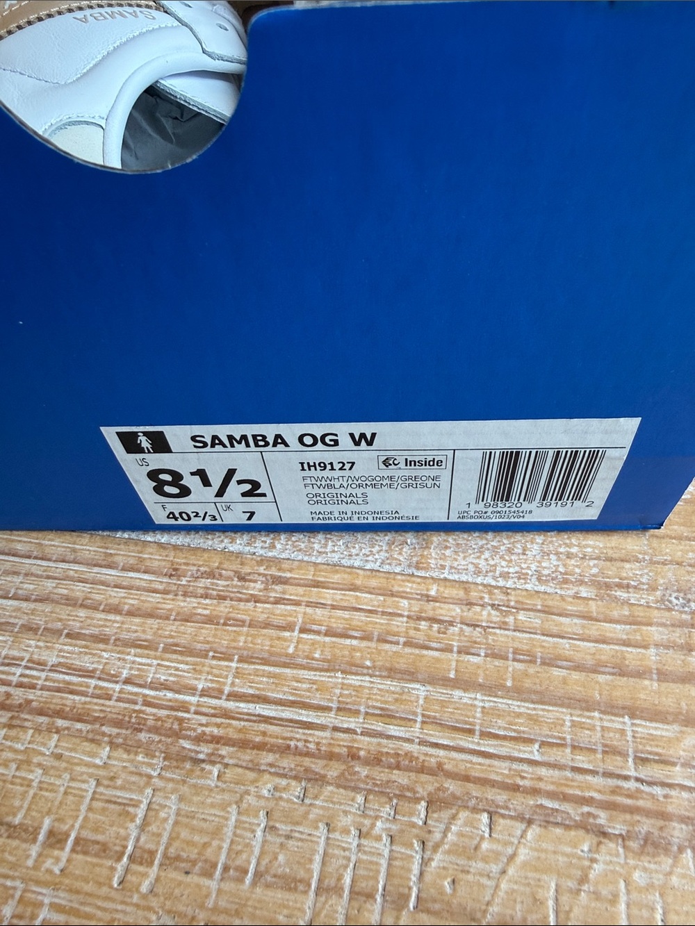 adidas Samba White with Tan Stripes Sneakers IH9127 - Picture 9 of 9